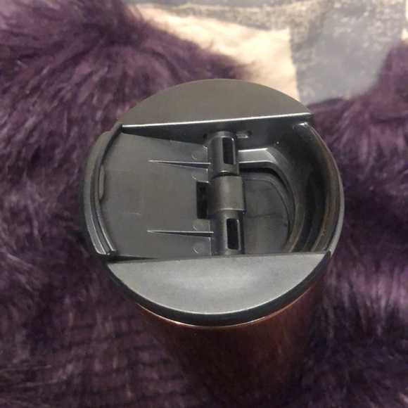 ✨2019 Holiday Starbucks Tumbler - Picture 4 of 8